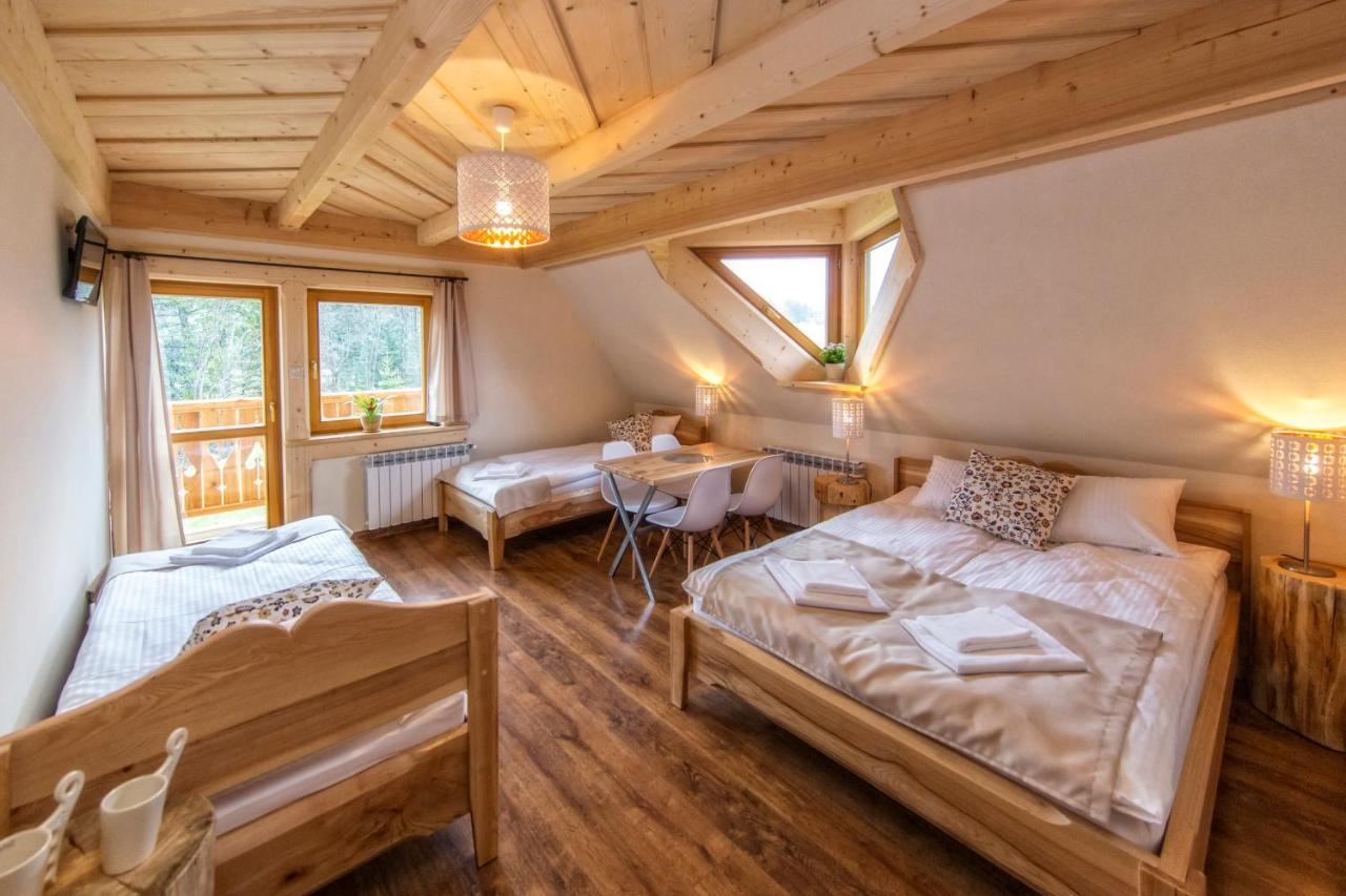 Quadruple Room with Mountain View