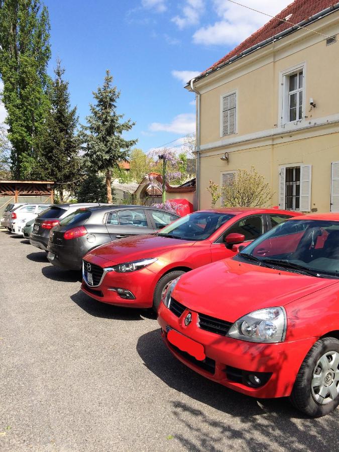 Pető Apartman - Ferienwohnung Győr