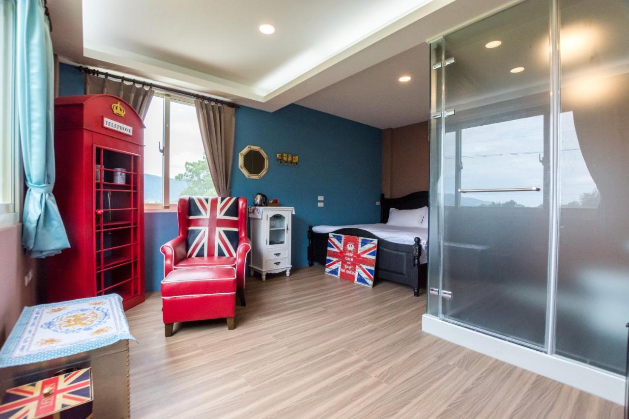 King Room with Garden View