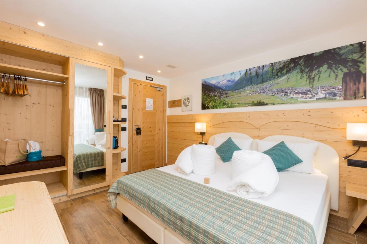 Habitación Doble con vistas a la montaña