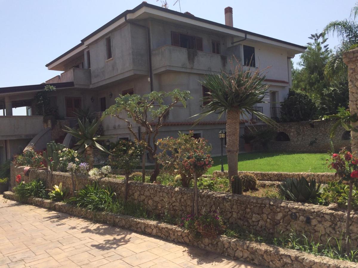 Villa Scalea - Chambres d’hôtes Santa Domenica