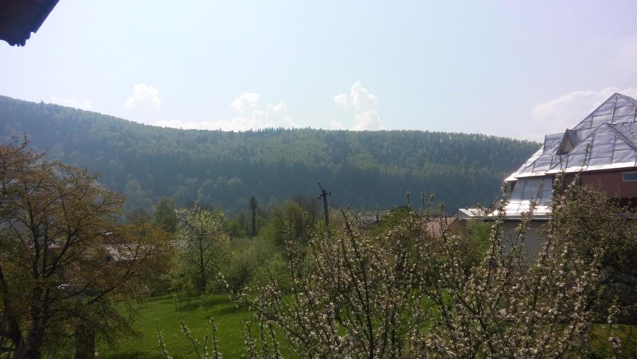 Dreibettzimmer mit Balkon