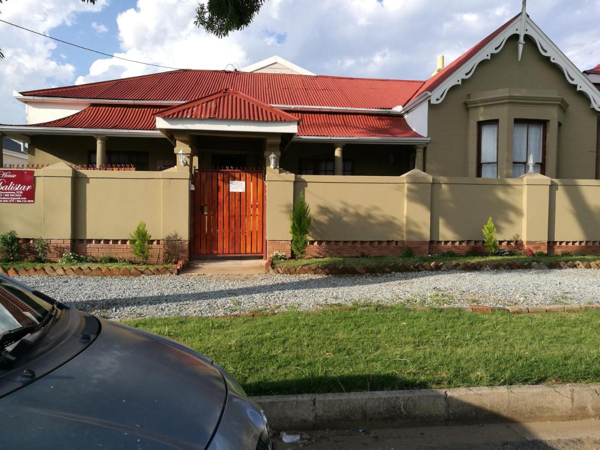 Guesthouse@Mbalistar - B&B Queenstown