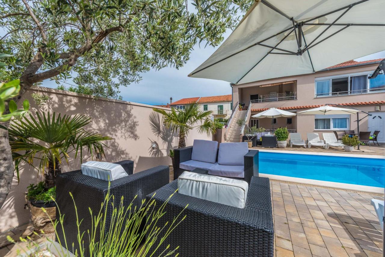Apartments A&A - Bed and Breakfast Bibinje