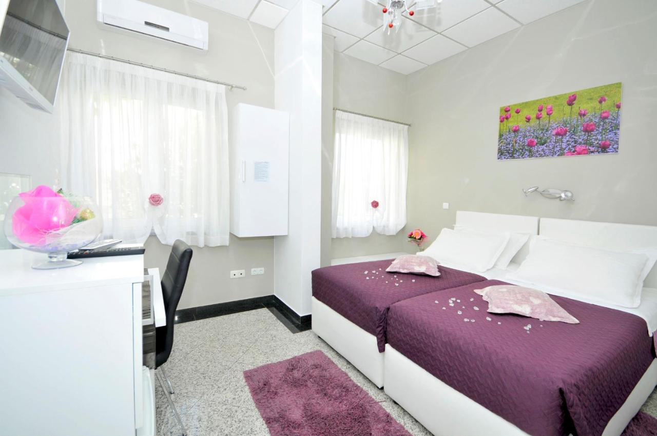 Economy Double or Twin Room
