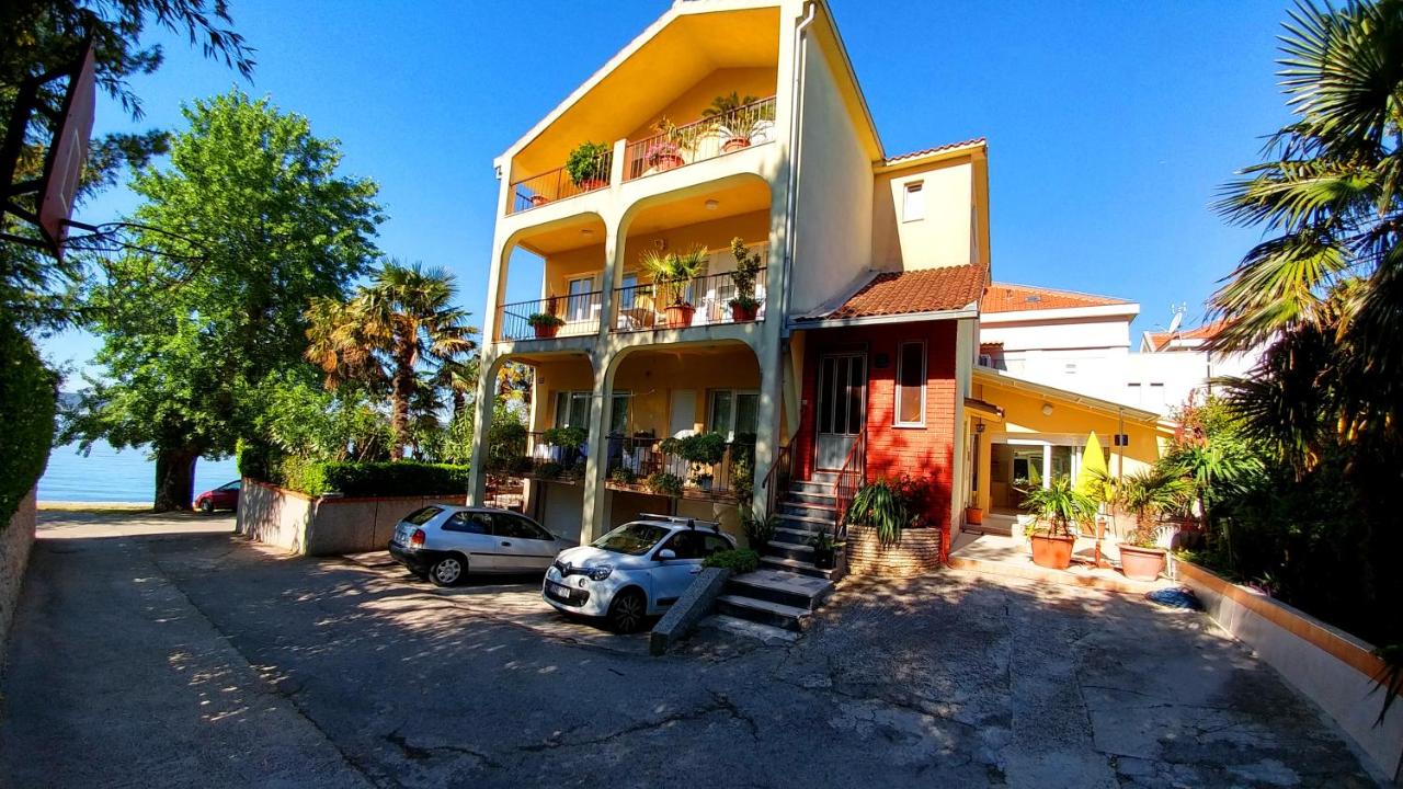 Apartments Ida & Miljenko - B&B Kutleše