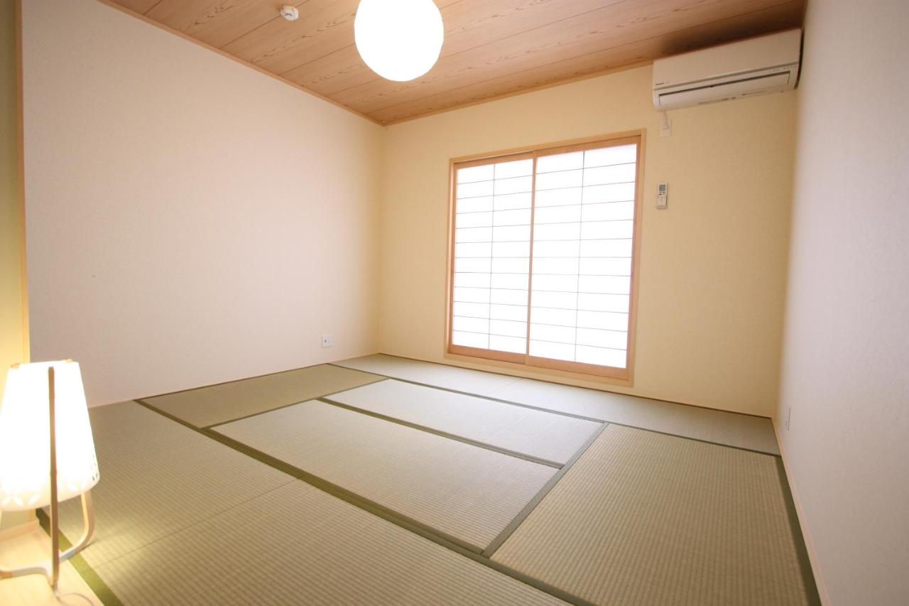 一棟貸切り宿 GuestHouse 嵯峨嵐山 - B&B Kyoto
