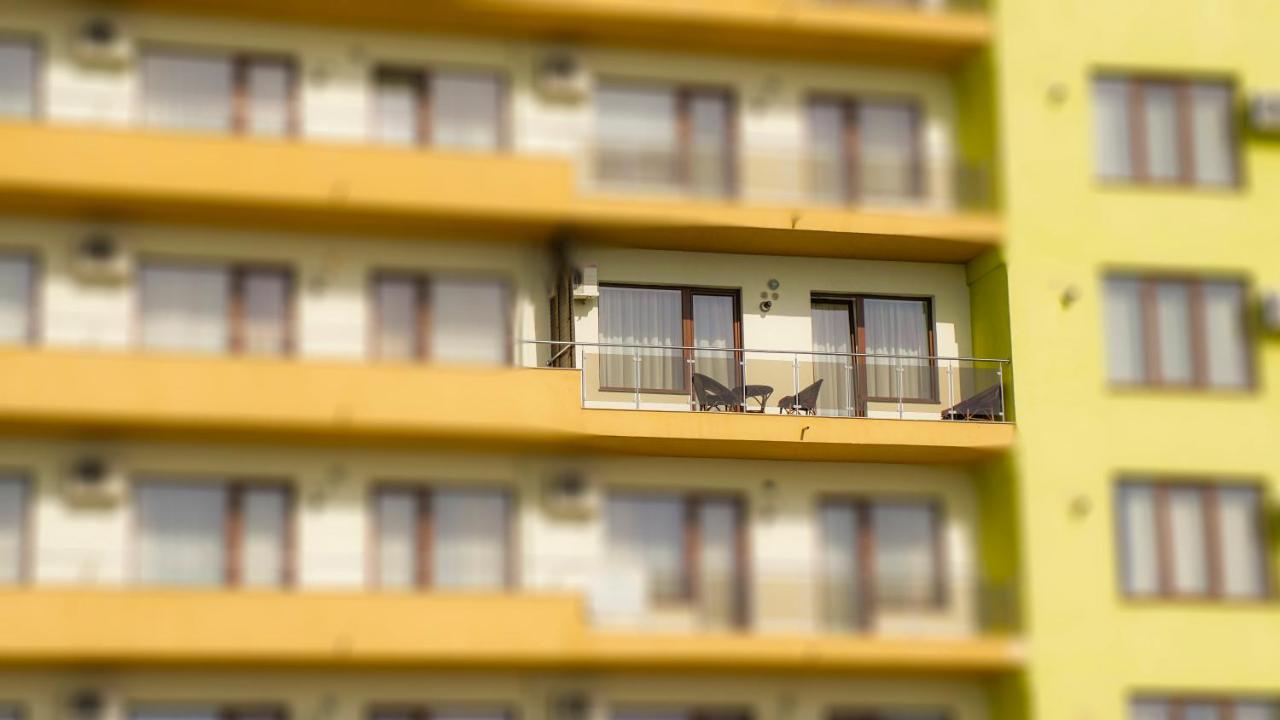 Summerland Beach Privilege Apartment - B&B