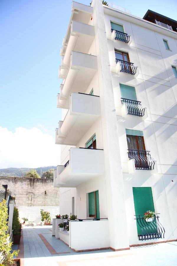 Sorrento Coast Suites B&B - B&B