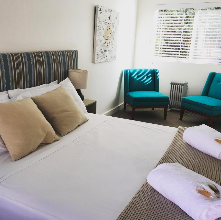 B&B Wollongong - Thirroul Beach Motel - Bed and Breakfast Wollongong