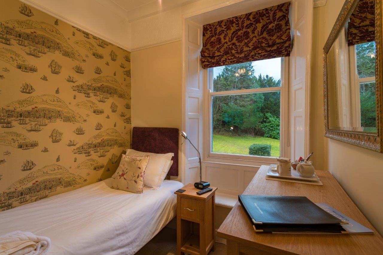Single Room with Private Bathroom