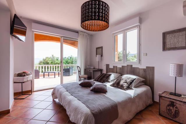 Villa with Sea View