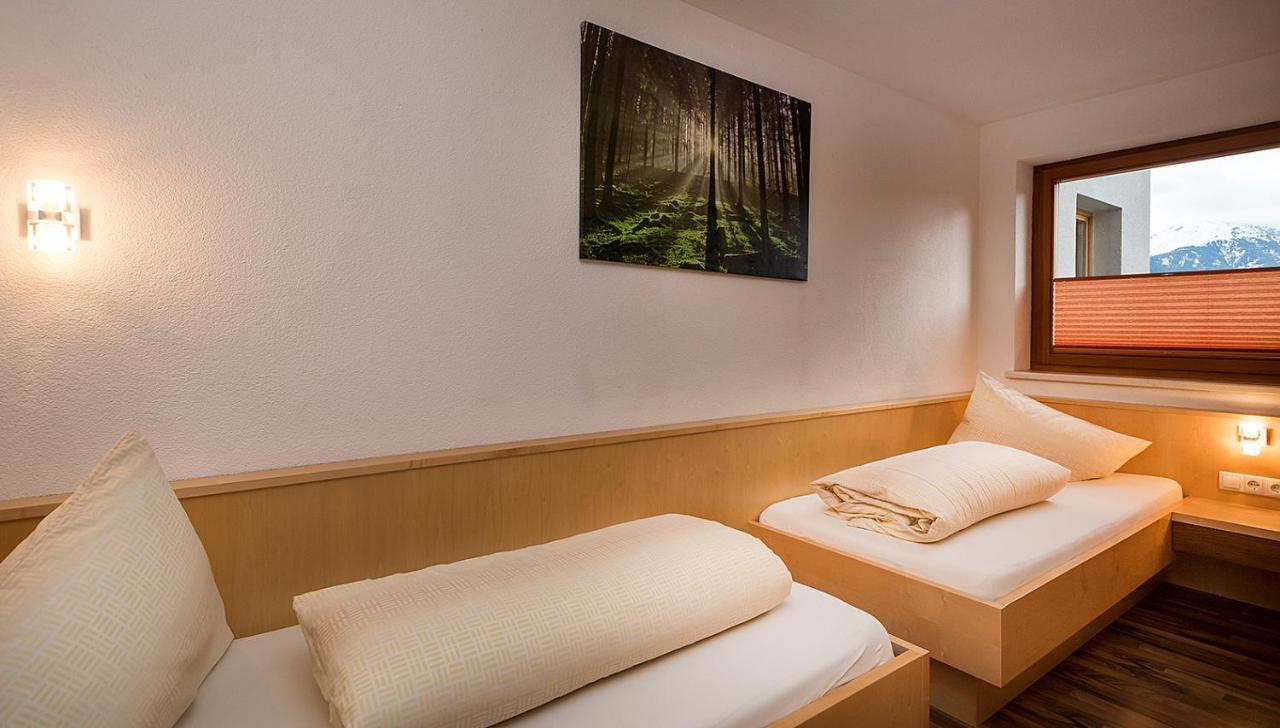 Comfort Two-Bedroom Apartment with Terrace