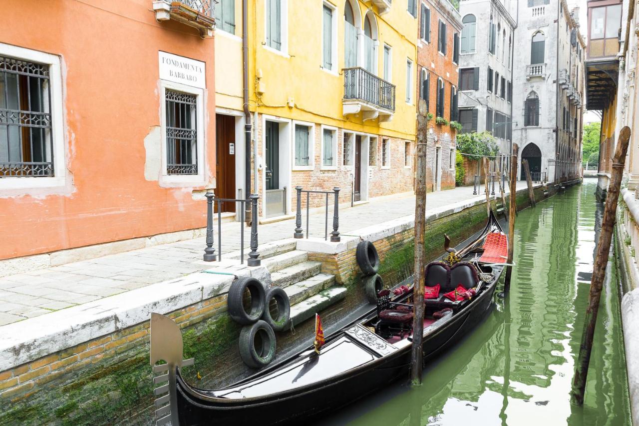 Ve.N.I.Ce Cera Casa Santo Stefano - B&B