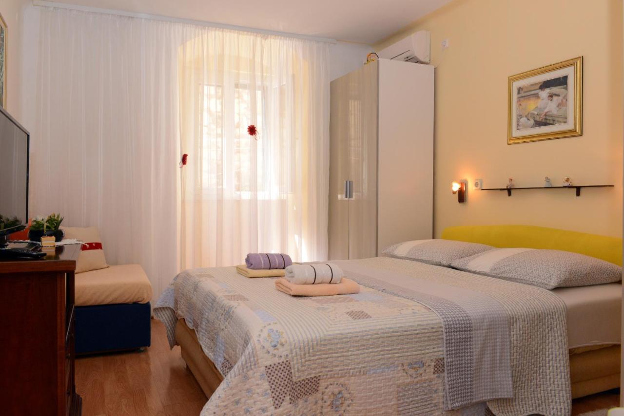 Chambre Double avec Salle de Bains Commune