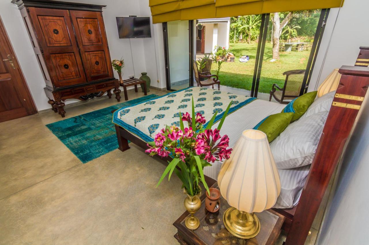 Double Room with Pool View