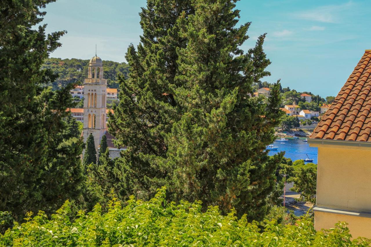 Guesthouse Aurora - B&B Hvar