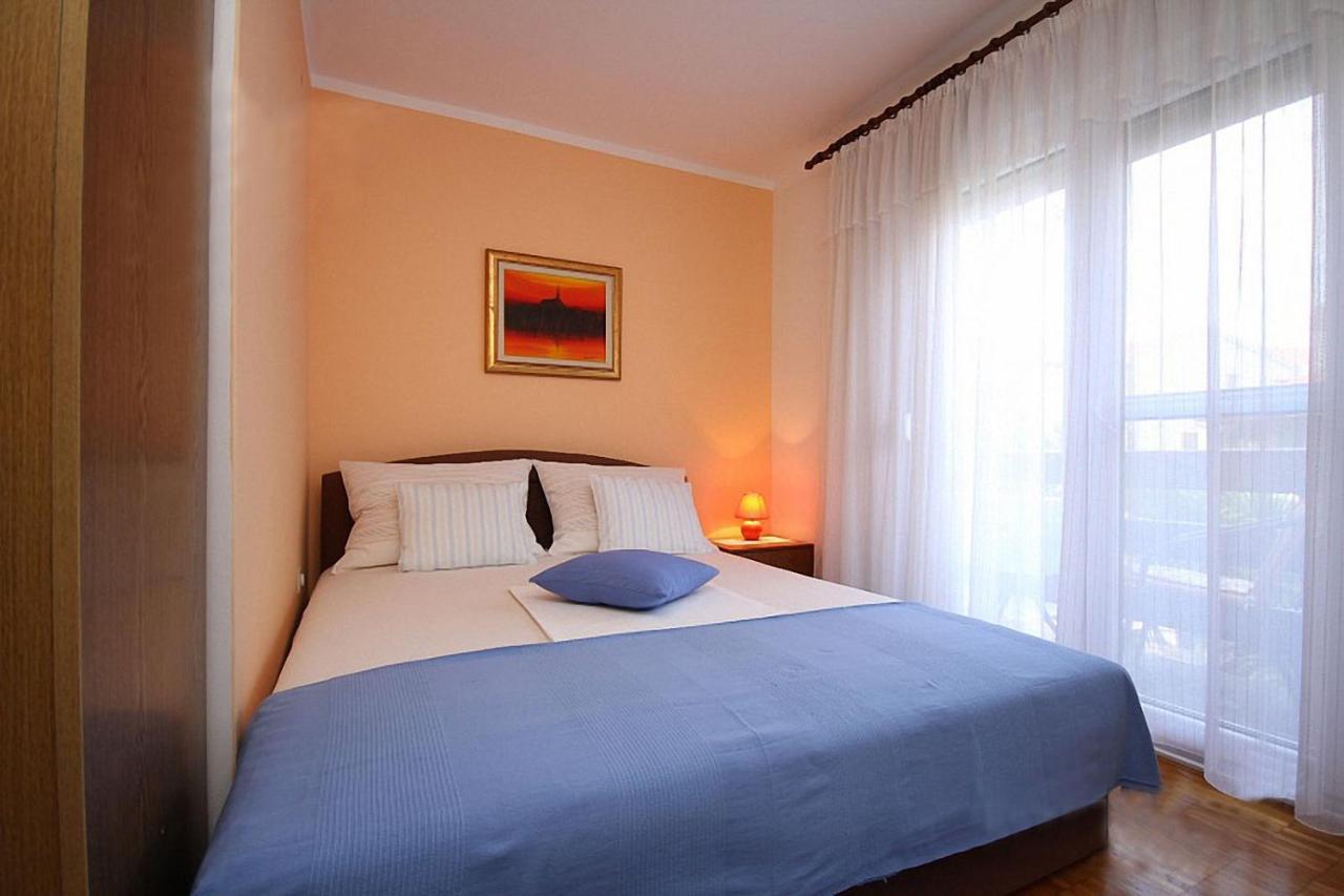 Apartamento de 2 dormitorios