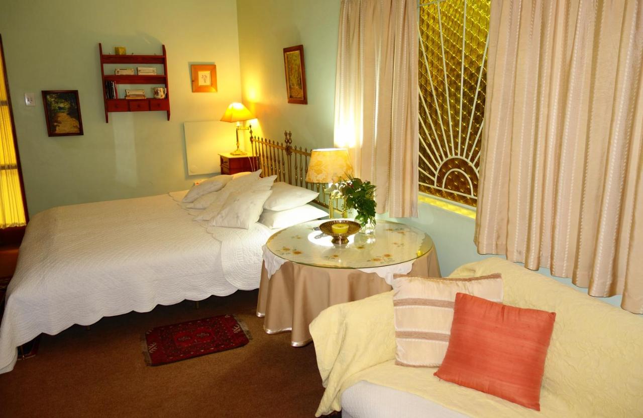 One-Bedroom Bungalow