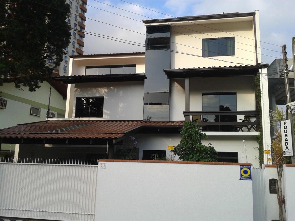 Pousada by Rieger - B&B Blumenau