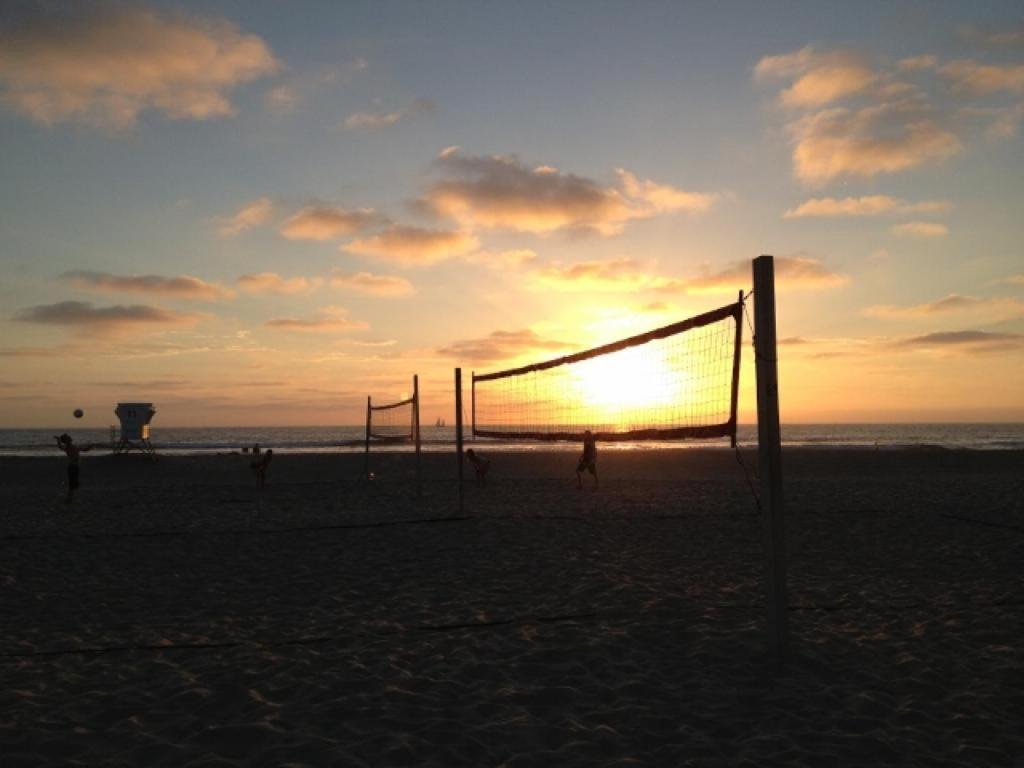 Sweet Sunset Studio Charming Condo with Lovely Views, Free WiFi - Close to Beach and Boardwalk - B&B San Diego