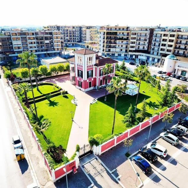 Villa Pallotta Luxury B&B - B&B Cerignola