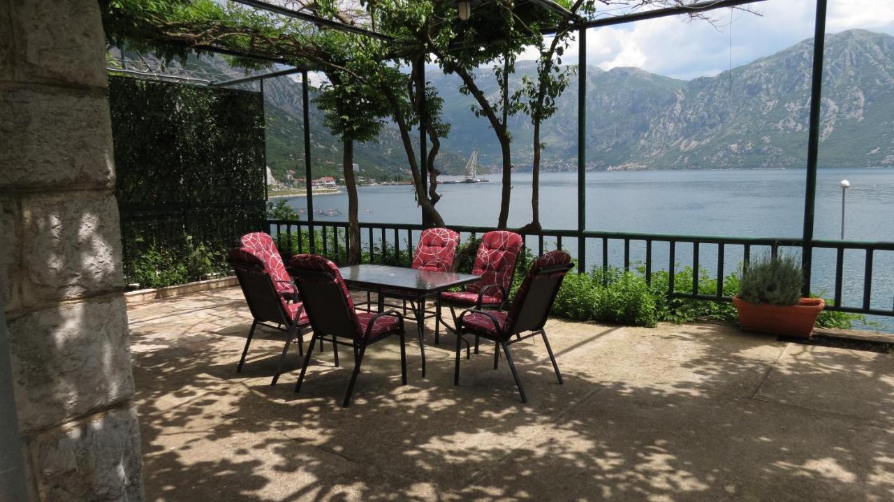 Apartment Capt Seferovic - B&B Donji Morinj