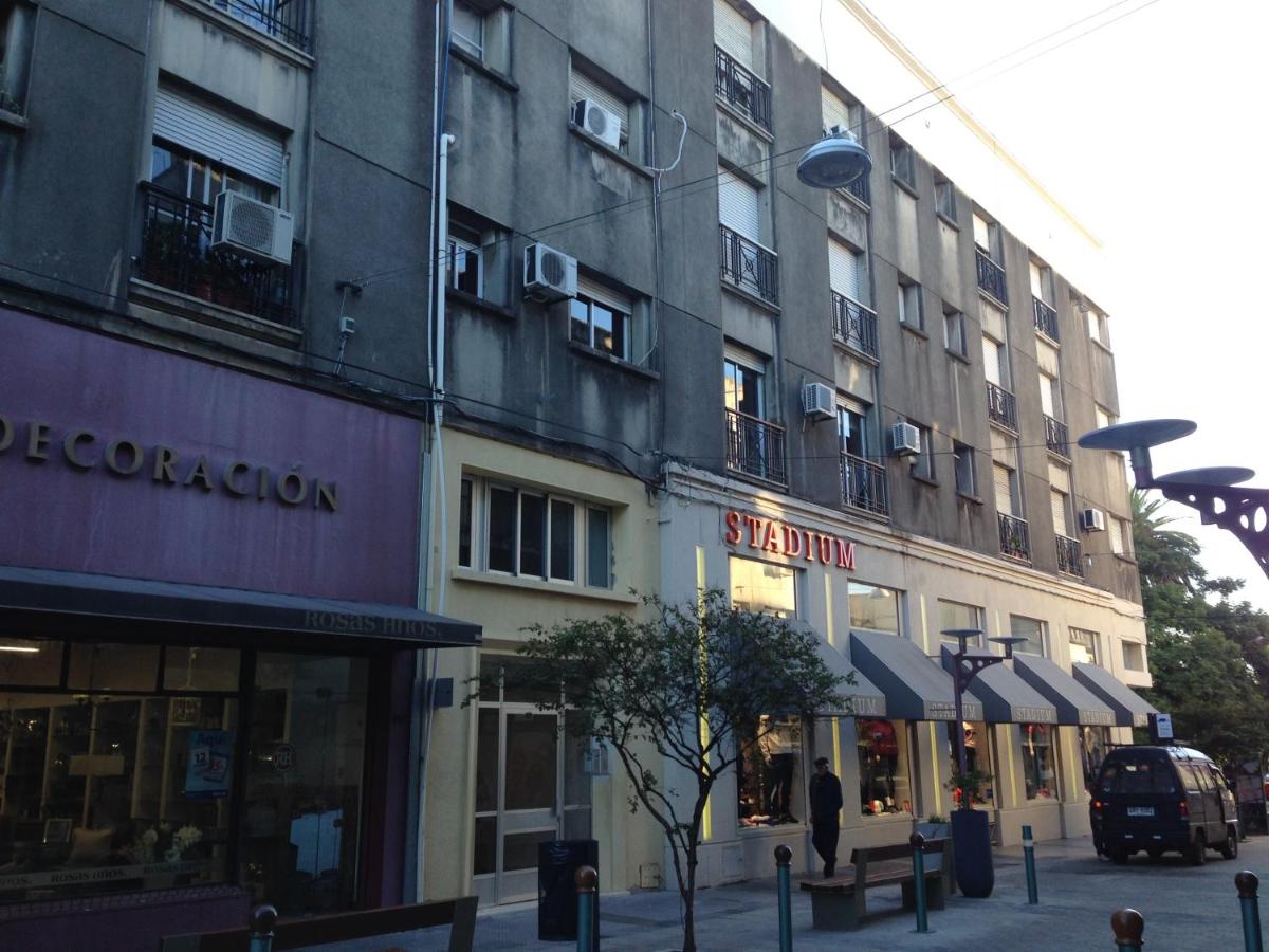 Apartamento en el centro de mercedes URUGUAY - B&B