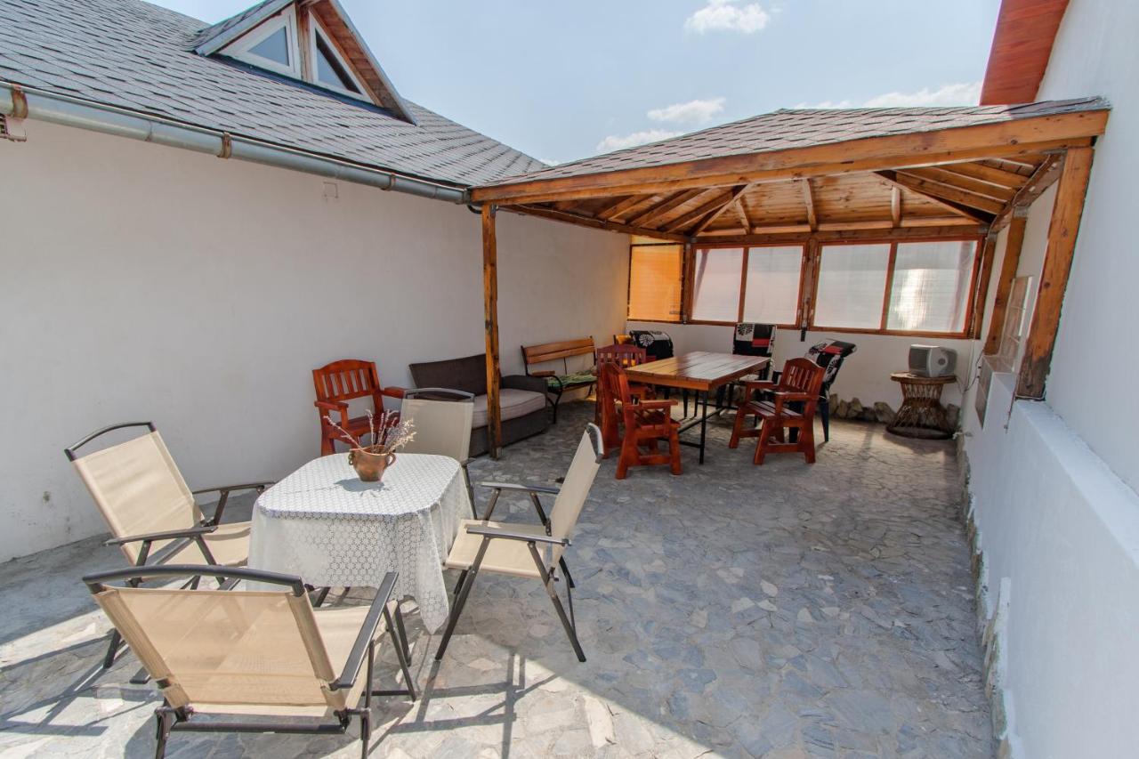 Casa ARBO - B&B Călimăneşti