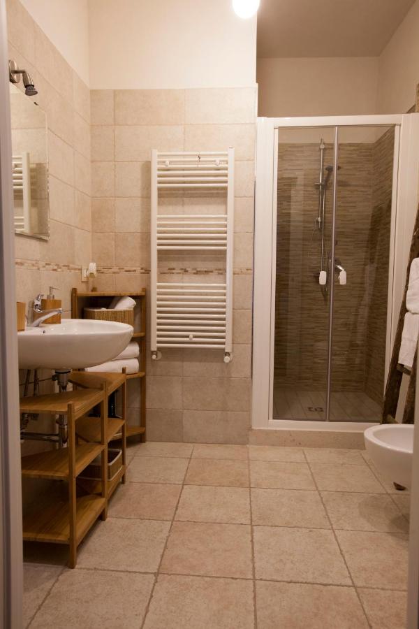 Camera Matrimoniale con Balcone