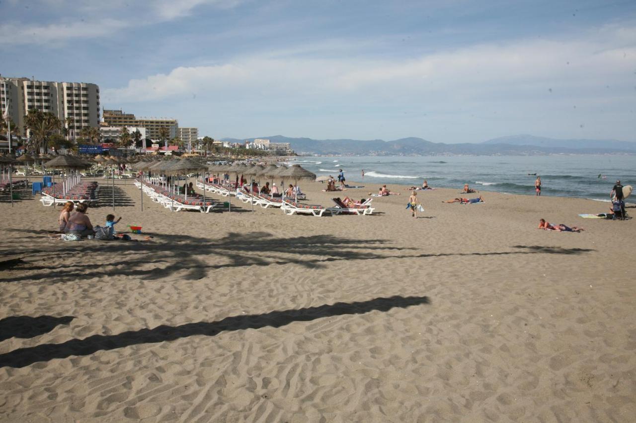 Chalet Puerto Marina Goya - Chambres d'hôtes Benalmádena