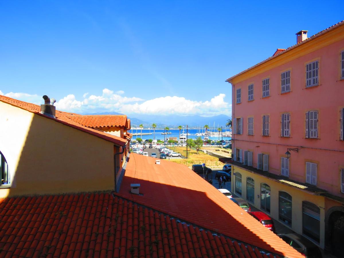 Apartment with Sea View