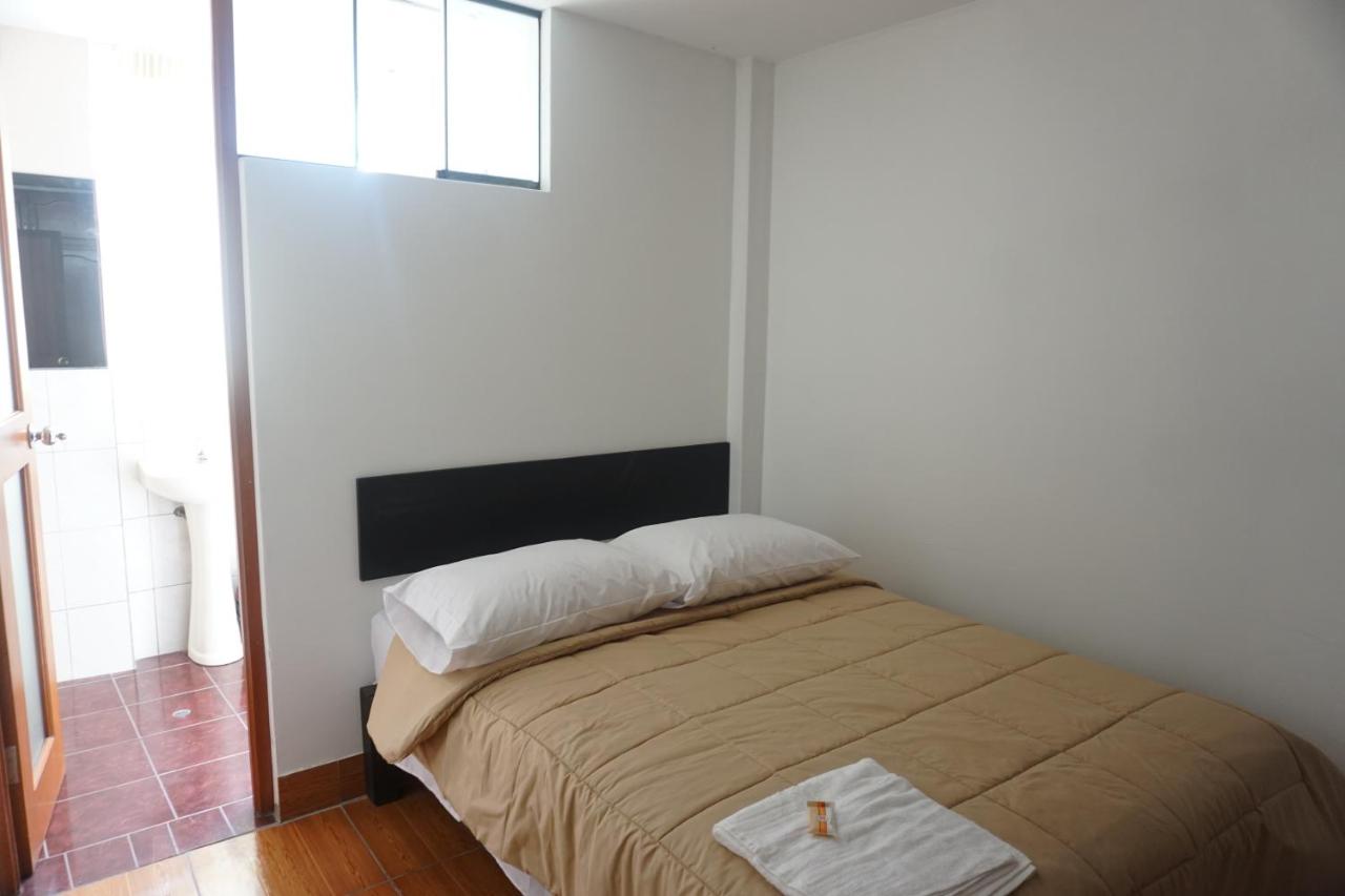 Standard Queen Room