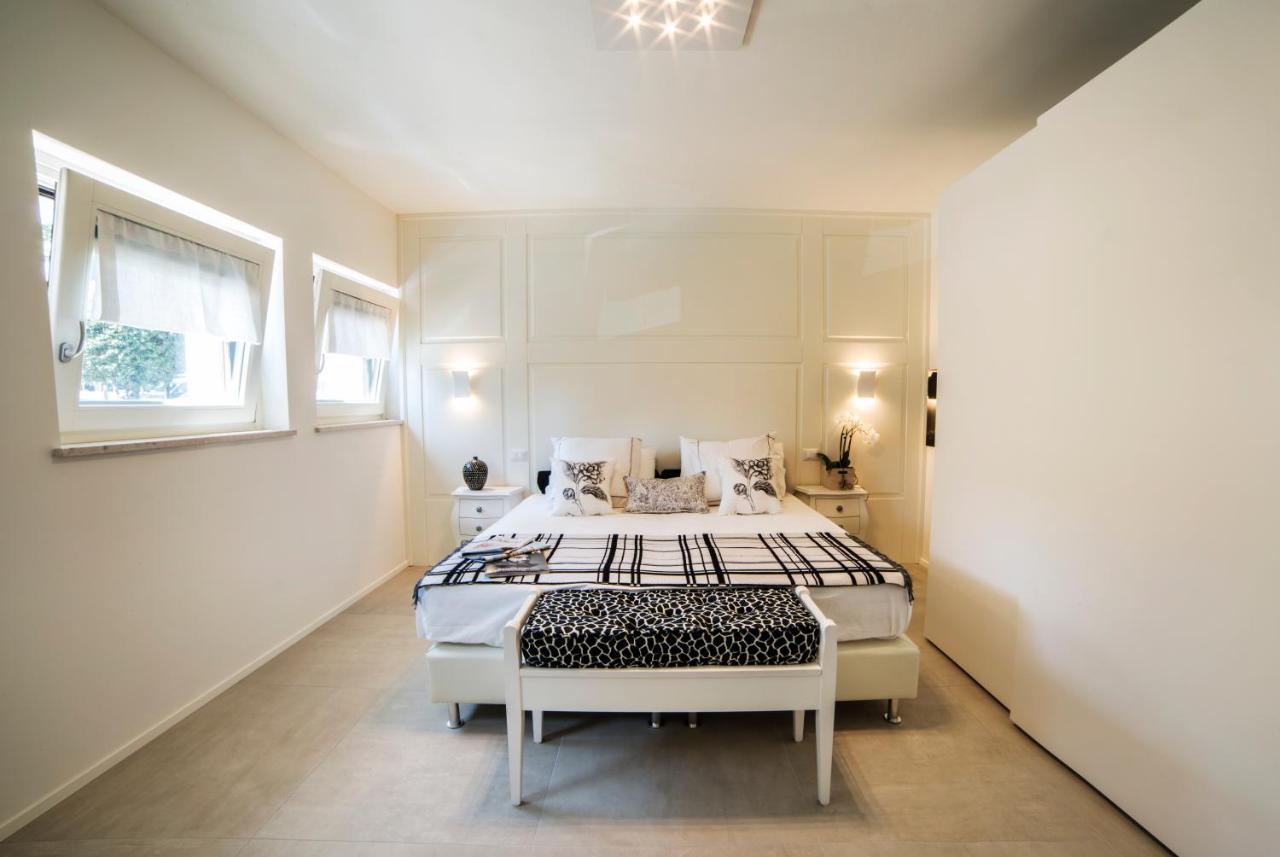 Double or Twin Room with City View
