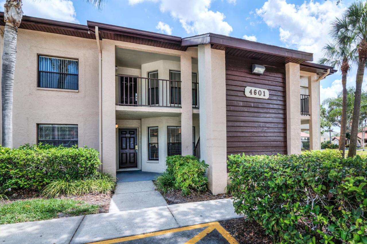 4601 W 46th Street court - B&B
