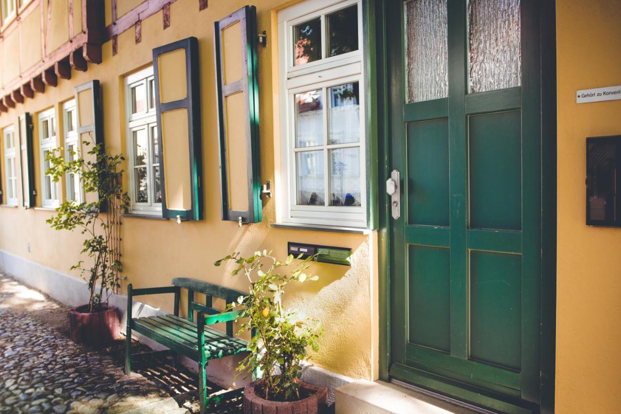Ferienwohnungen Zur Kaiserstrasse - B&B
