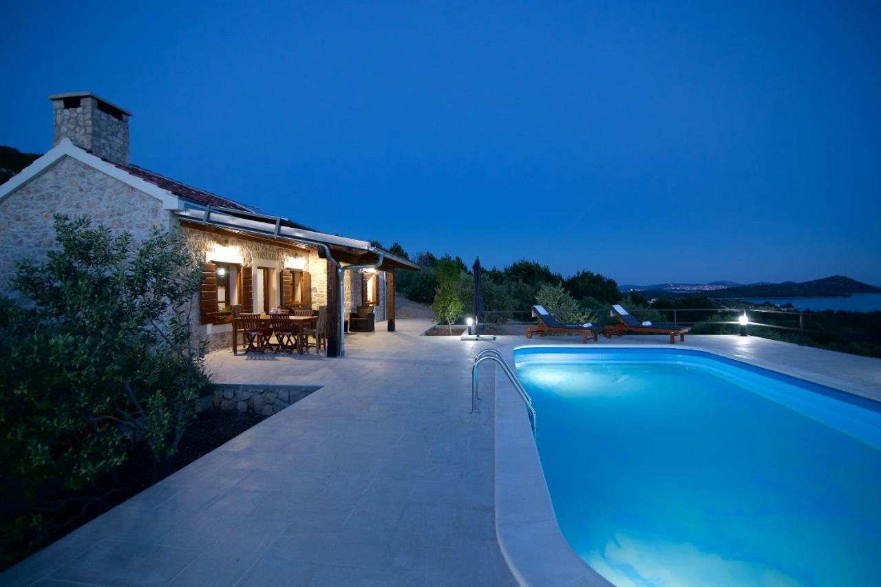 Holiday Home Svemir - Chambres d’hôtes