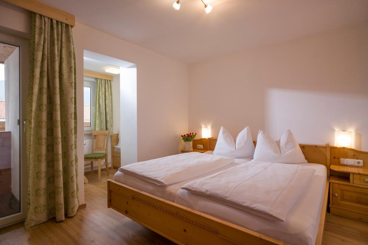 Apartamento de 2 dormitorios con balcón