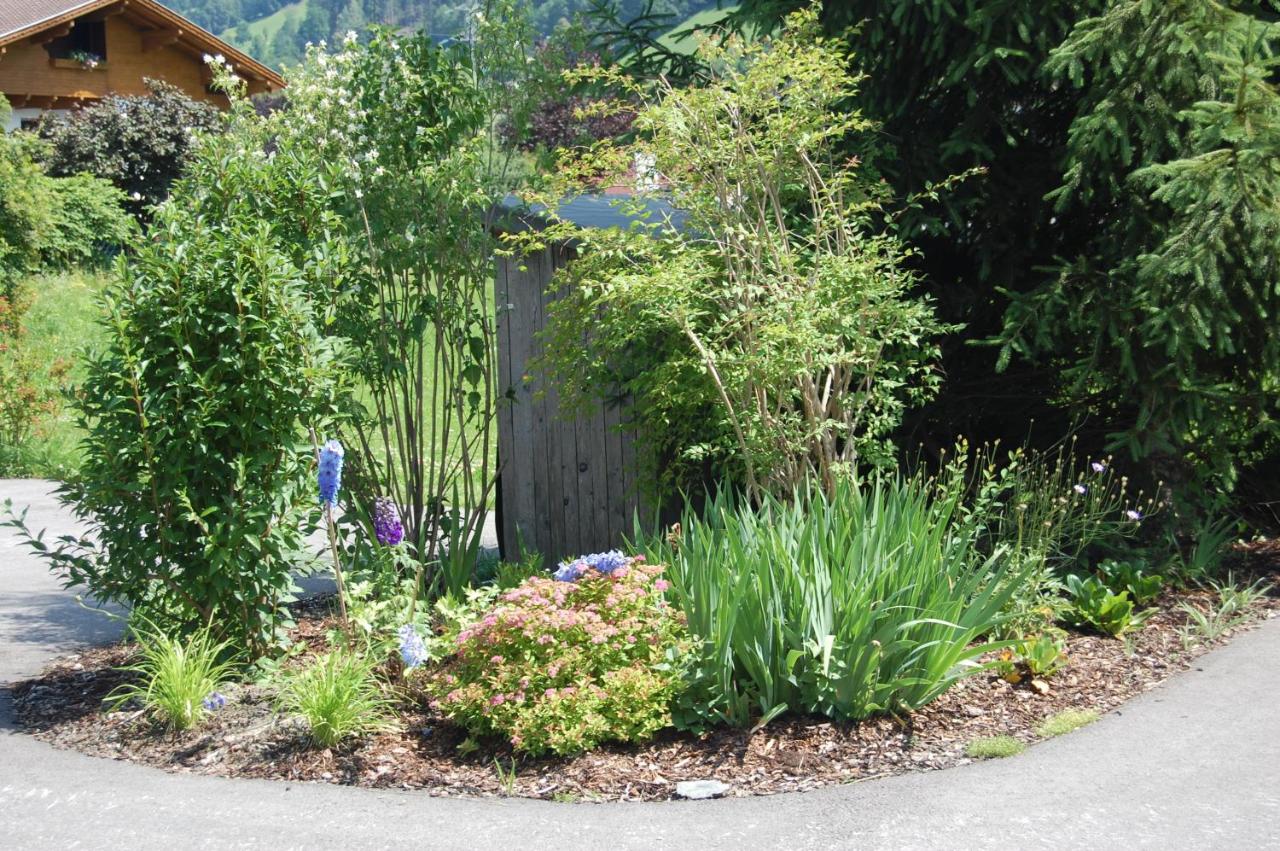 Haus Kristall - Bed and Breakfast Uderns
