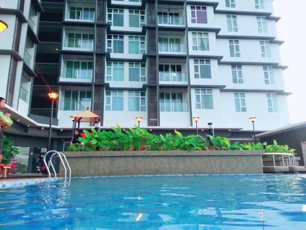 B&B Kota Bahru - Caliph Suite Apartment Homestay D'Perdana Sri Cemerlang Condominium Kota Bharu - Bed and Breakfast Kota Bahru