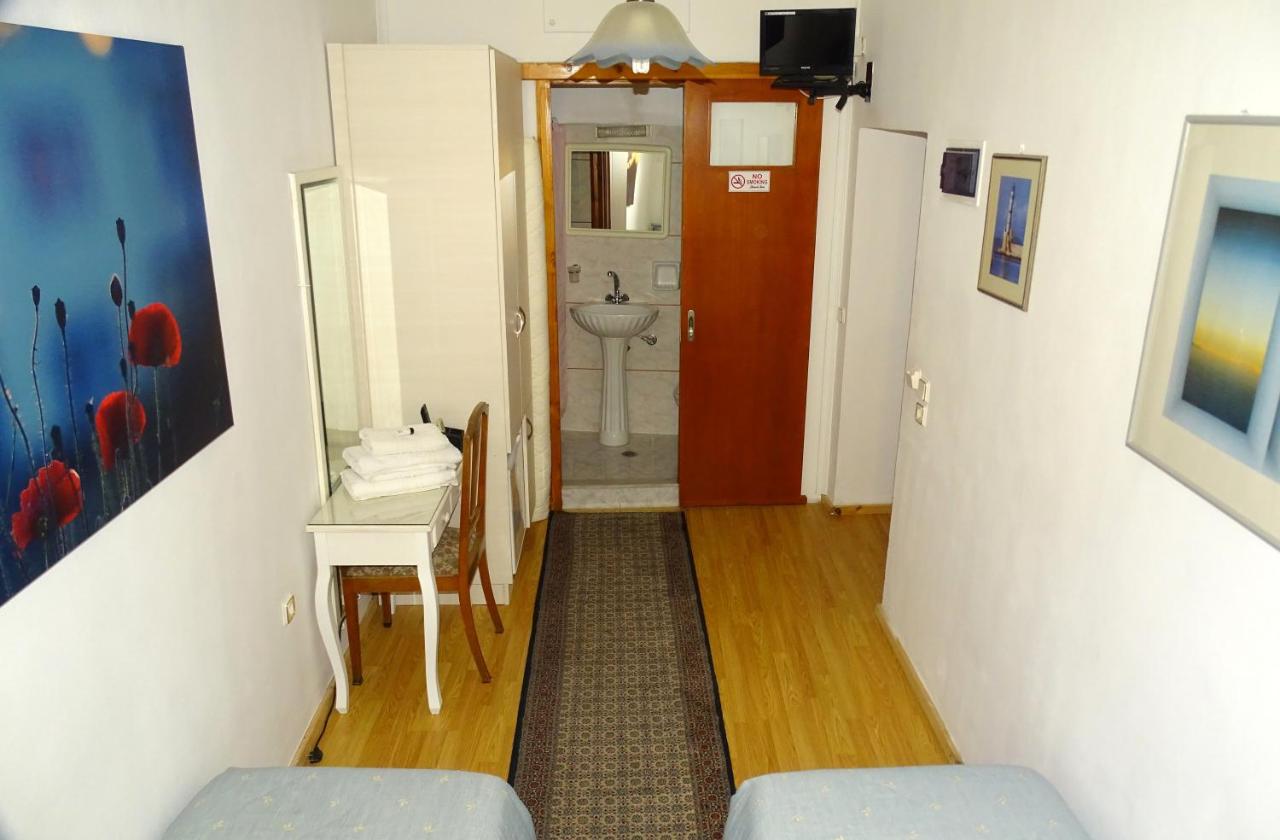 Standard Double Room 1