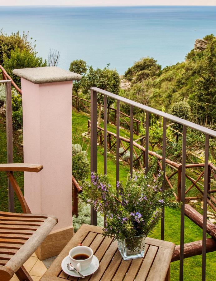 Doppelzimmer mit Whirlpool-Badewanne