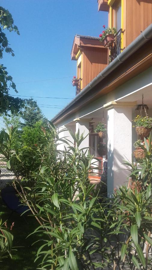 Rudolf's Fogadó - B&B