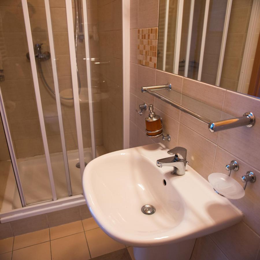 Chambre Familiale (2 Adultes et 2 Enfants)