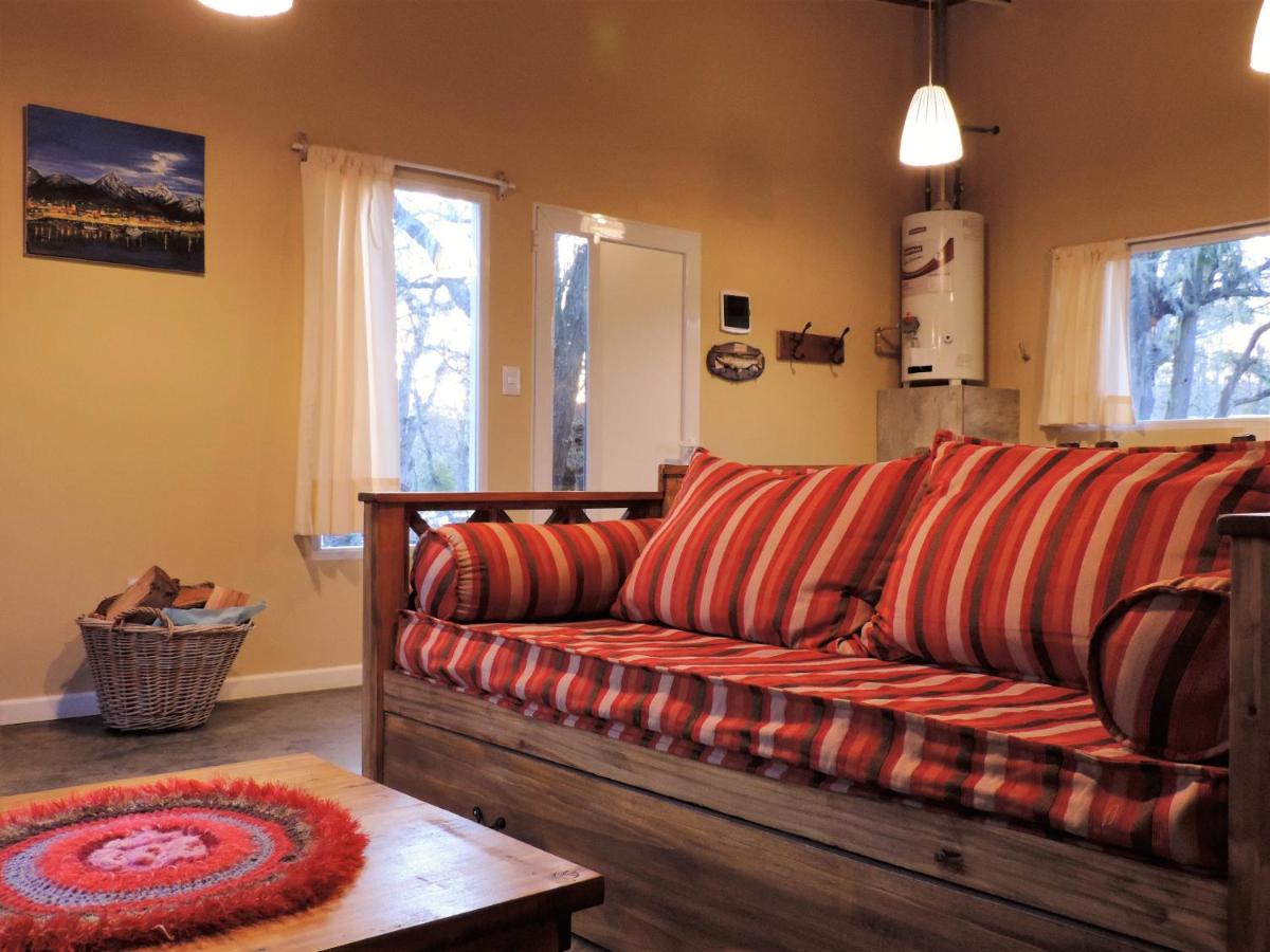 Cabañas La Querencia Tolhuin - B&B Tolhuin