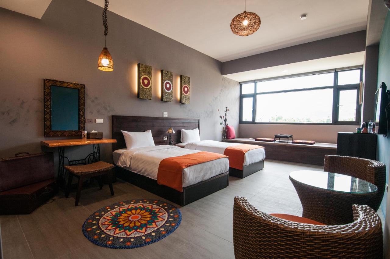 King Room with Mountain View