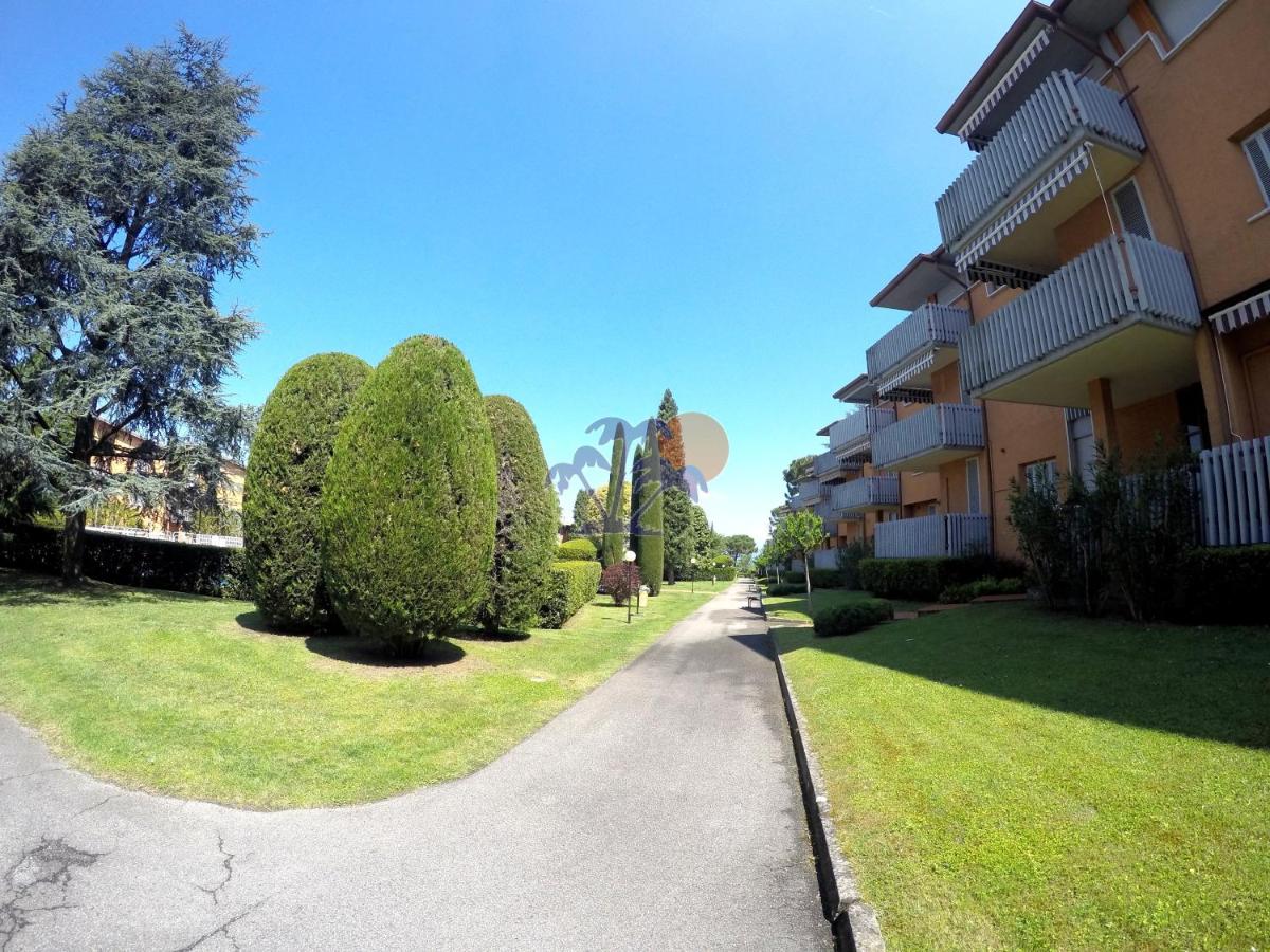 Easy Apartments Peschiera - B&B