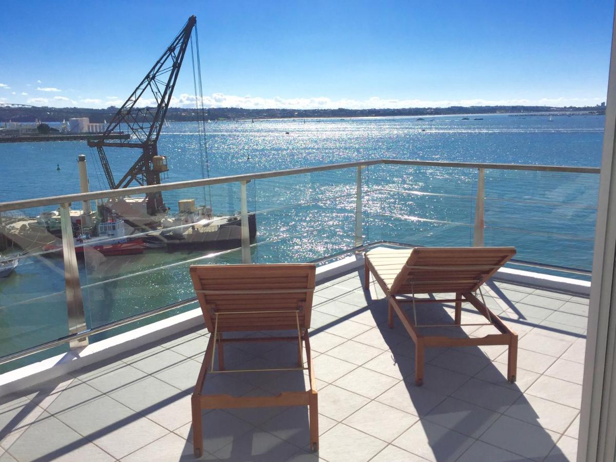 B&B Auckland - Princes Wharf 2BR Sub-Penthouse - Bed and Breakfast Auckland