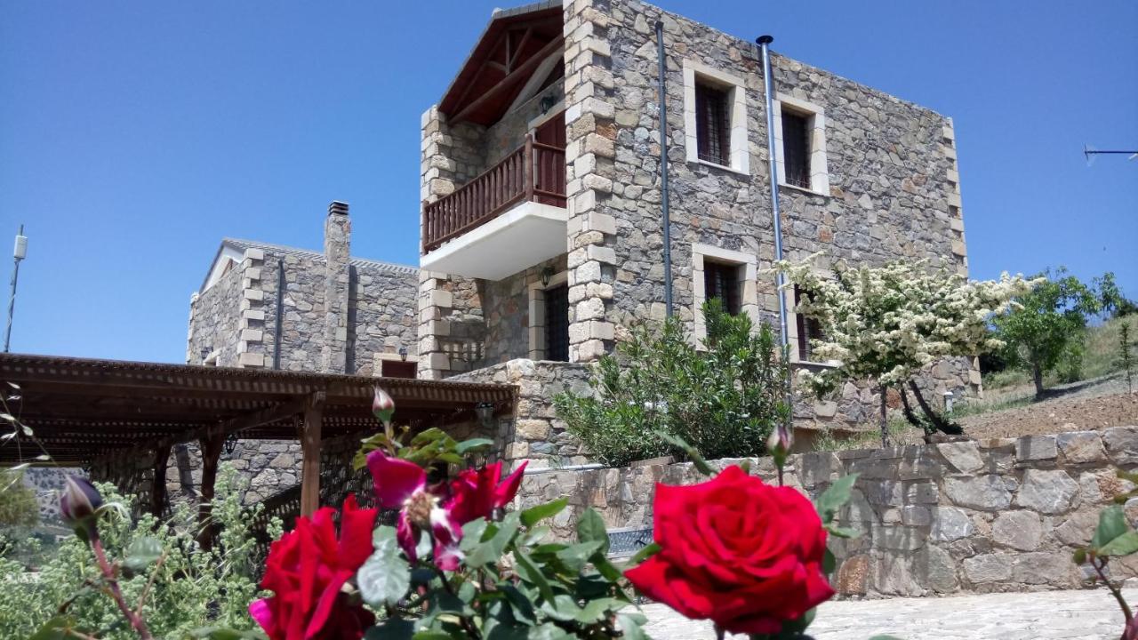 Arodamos Guesthouse - Bed and Breakfast