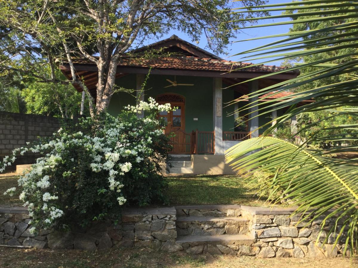 Tranquality Chalets - B&B Tangalle